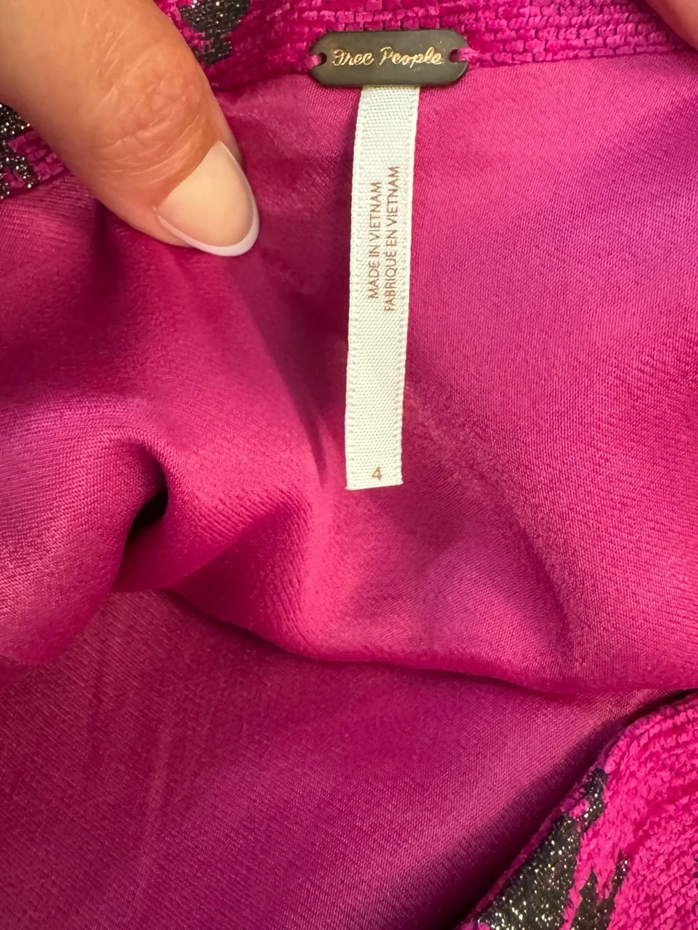 Free People Fuchsia Floral Jacquard Mini Skirt – Size 4